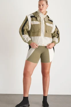 Panelled Hybrid Jacket 748