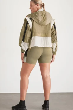 Panelled Hybrid Jacket 748