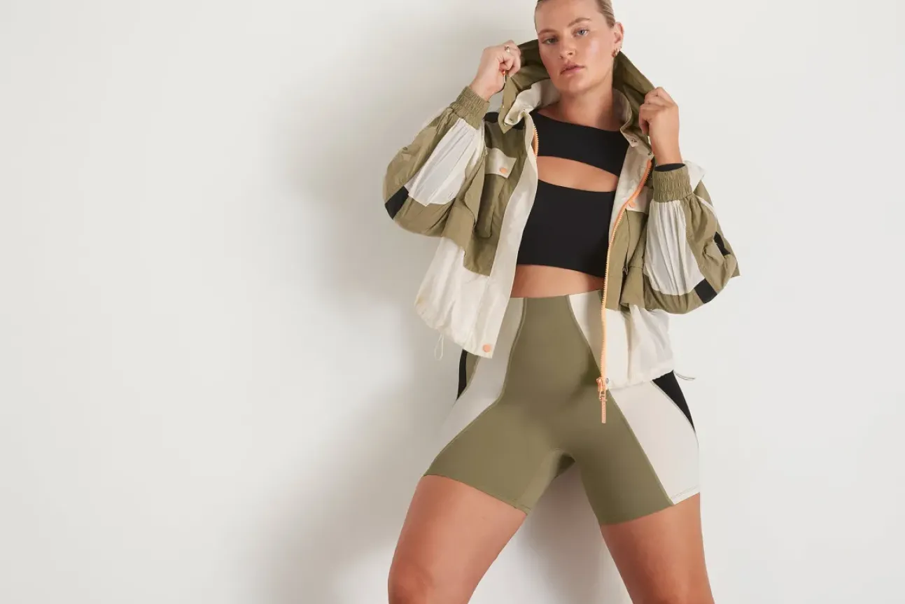 Panelled Hybrid Jacket 748