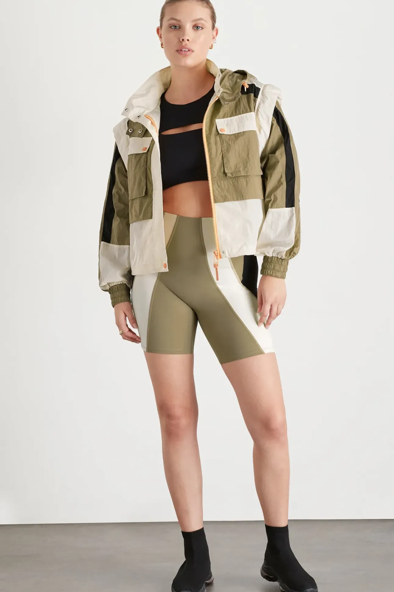 Panelled Hybrid Jacket 748