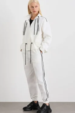 Panelled Spray Pants 511