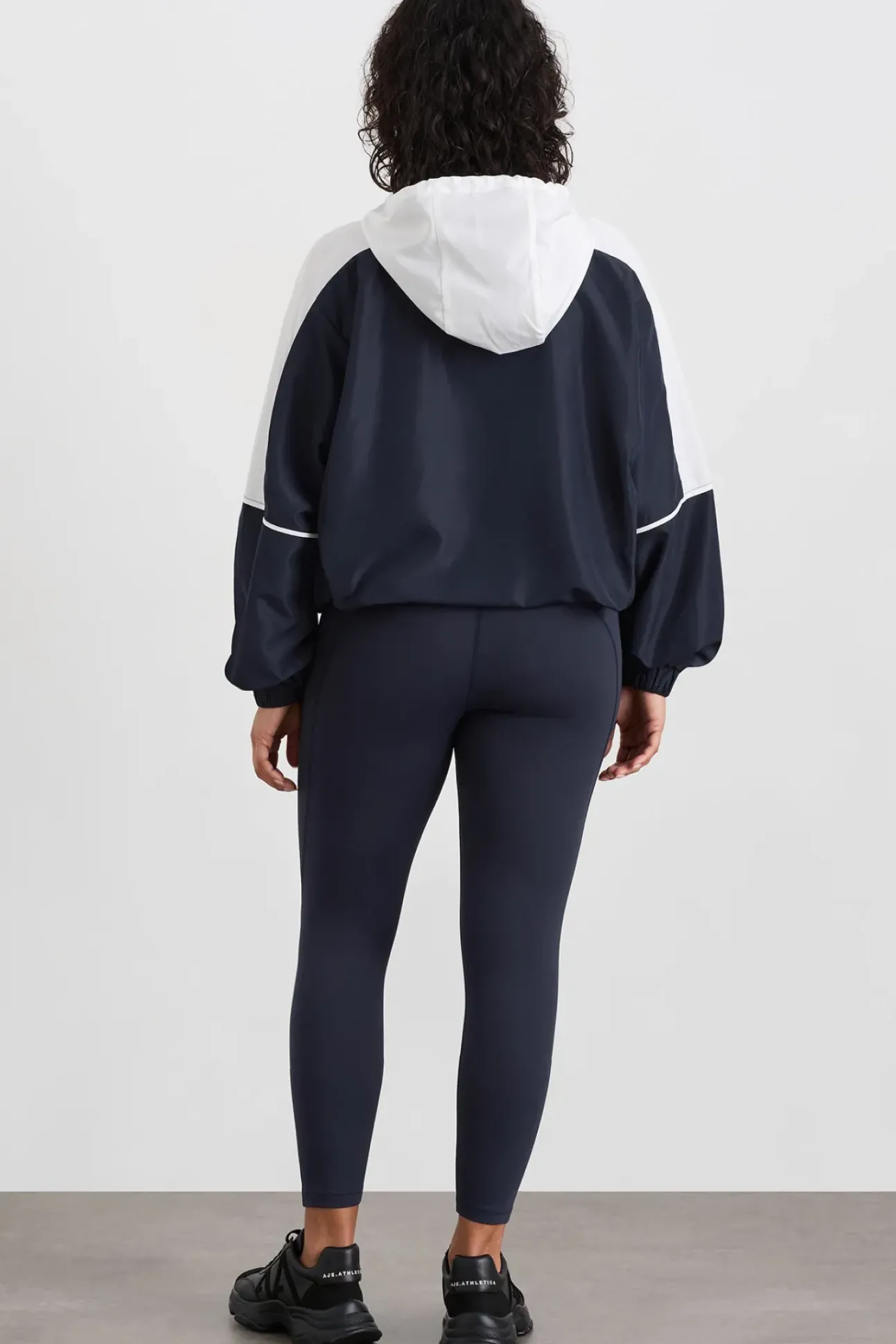 Panelled Zip Jacket 725