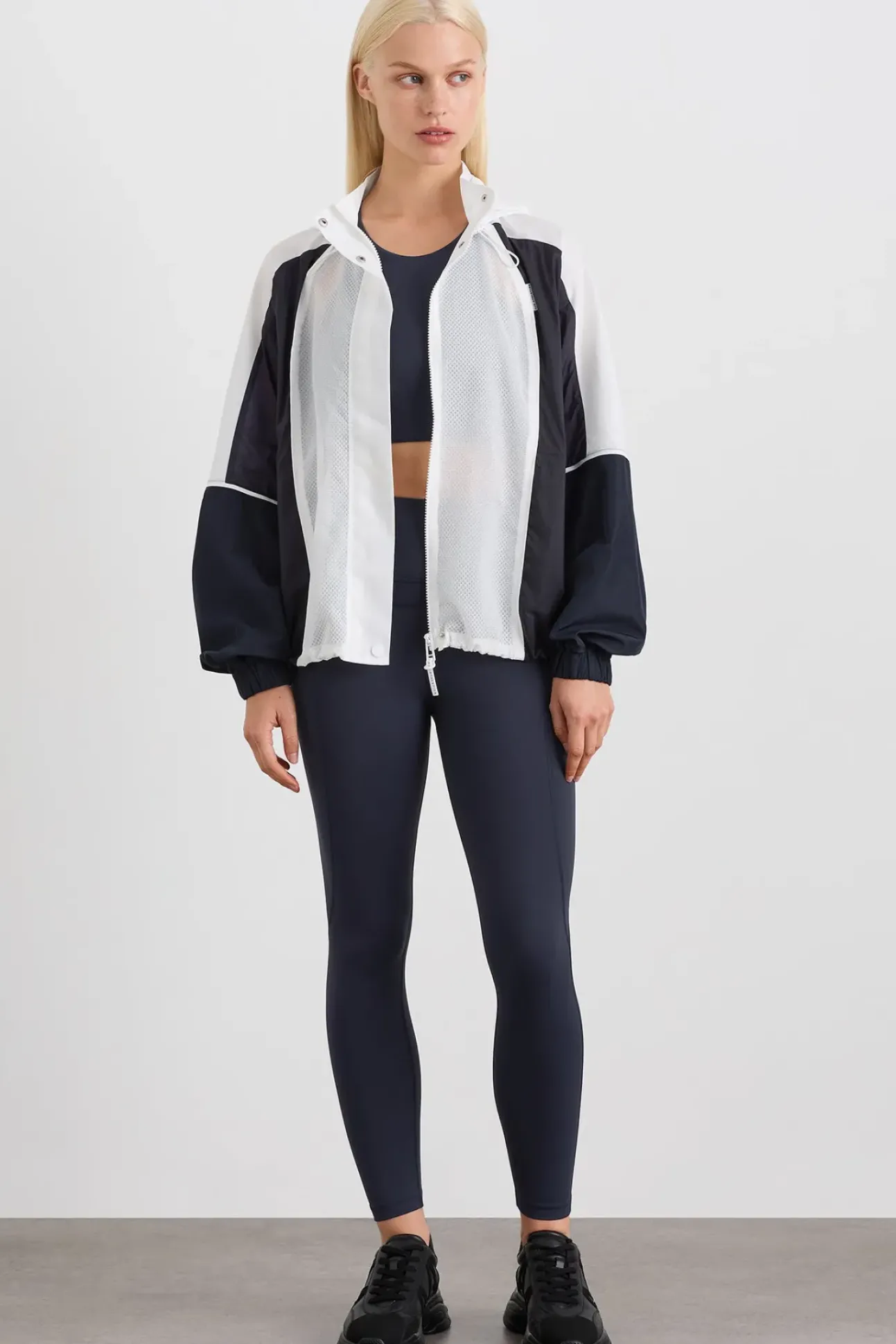 Panelled Zip Jacket 725