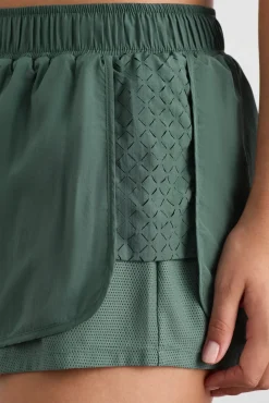 Perforated Spray Shorts 019