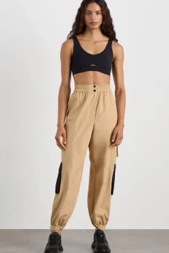 Plunge Sports Bra 337