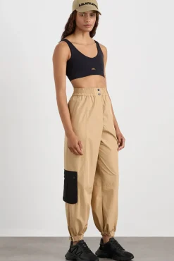 Plunge Sports Bra 337