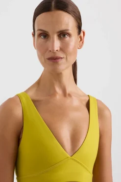 Plunge Sports Bra 337