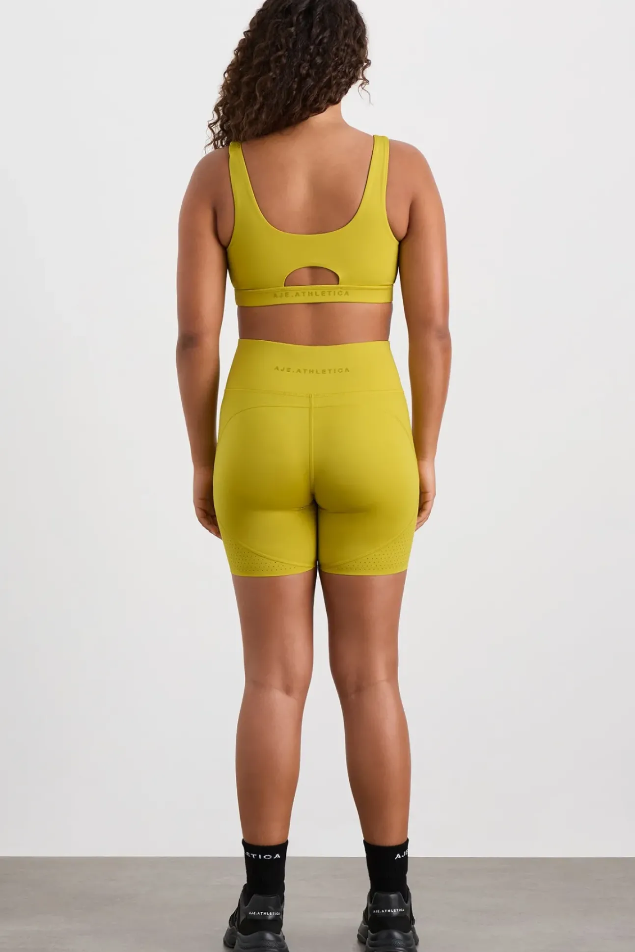 Plunge Sports Bra 337