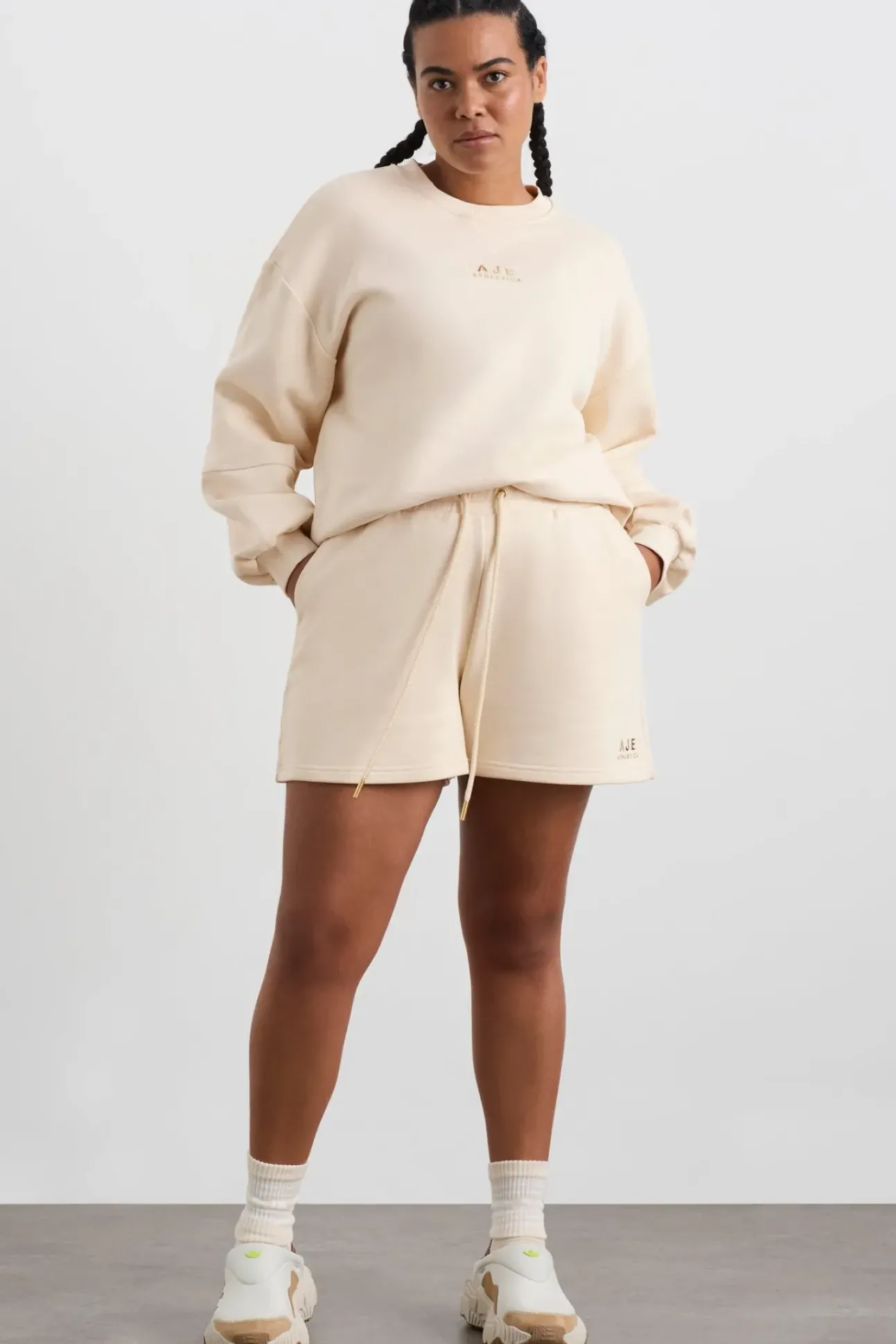 Relaxed Logo Crew Jumper 417