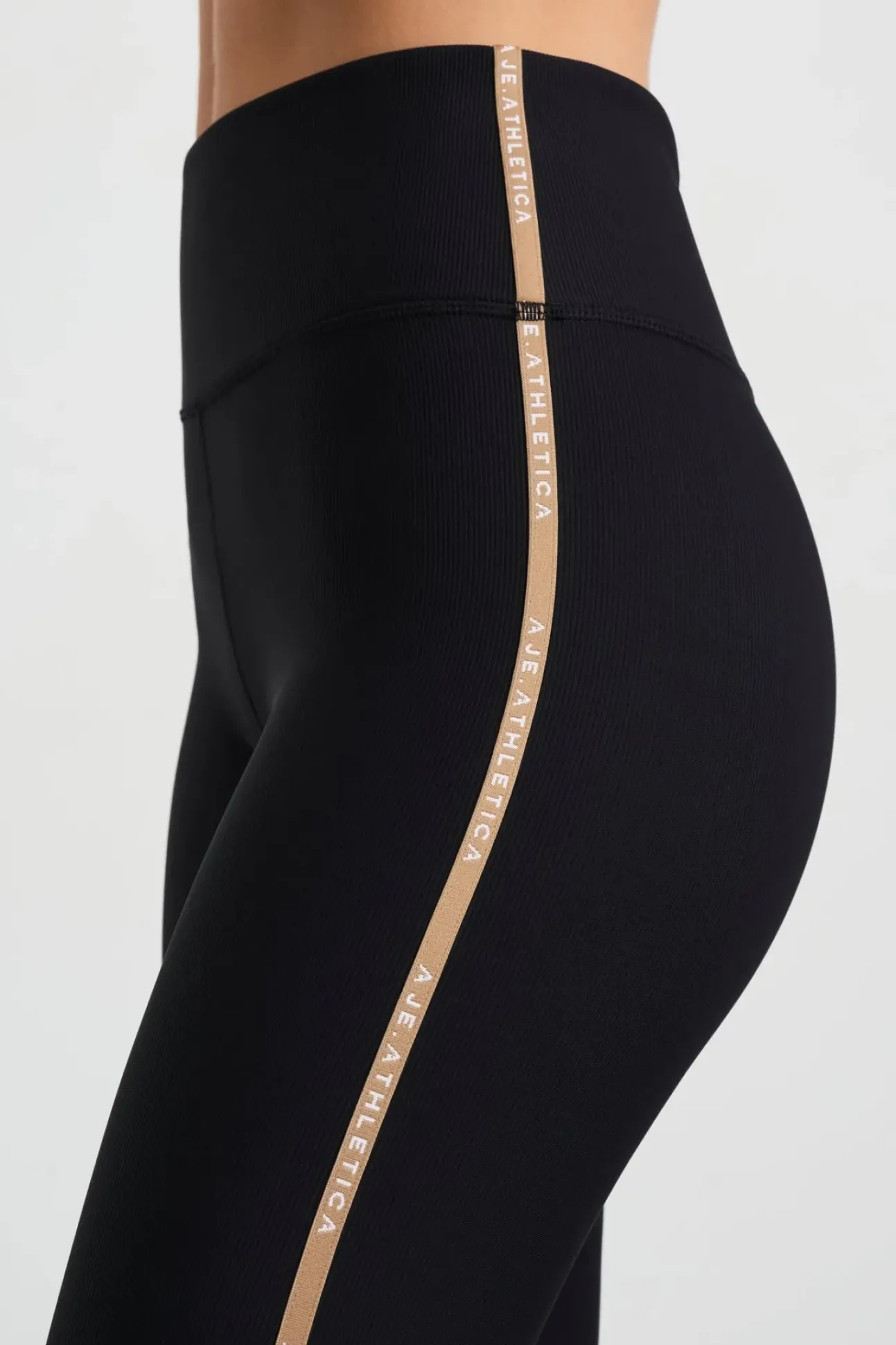 Ribbed Logo Ankle Length Legging 203