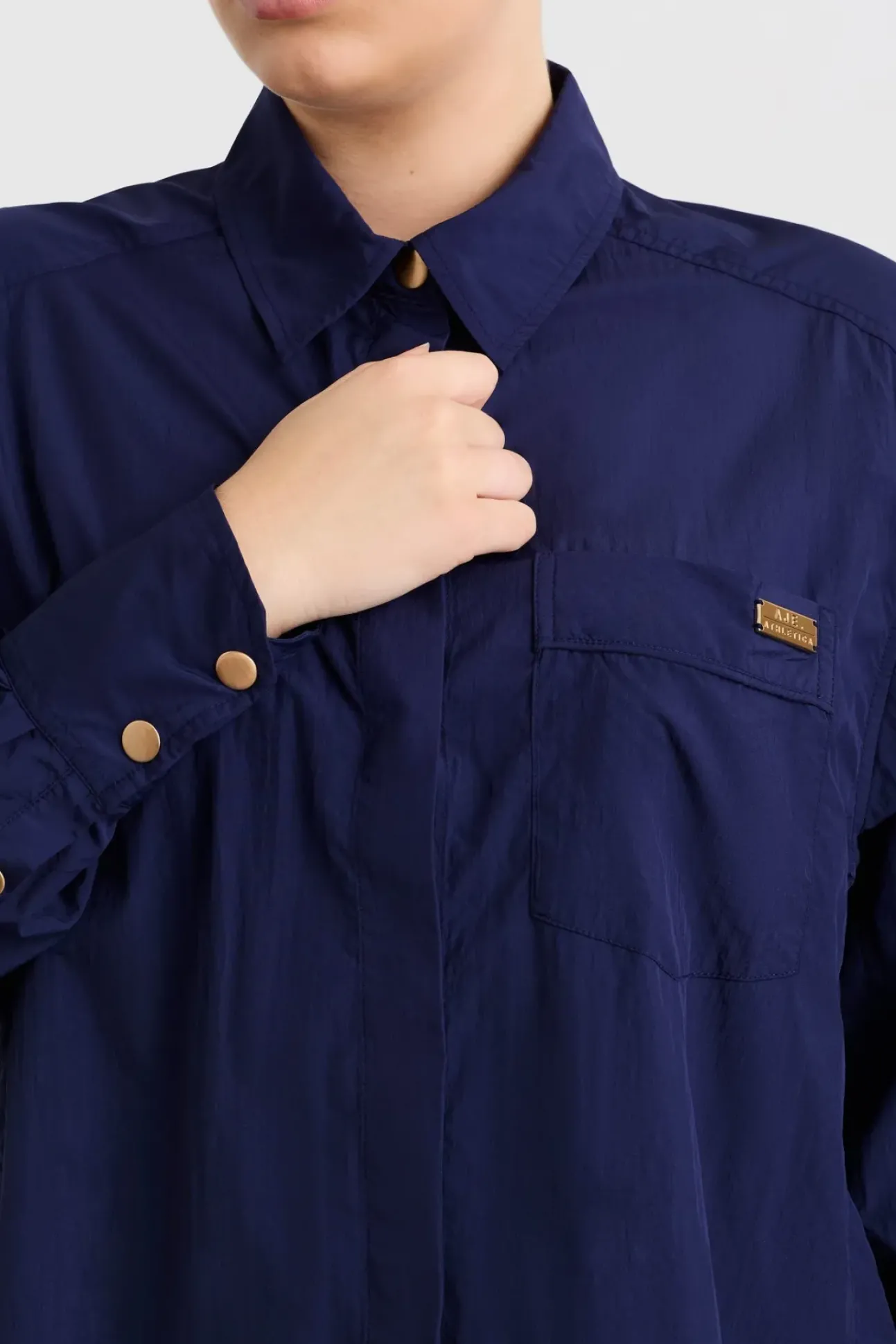 Side Split Windbreaker Shirt 406