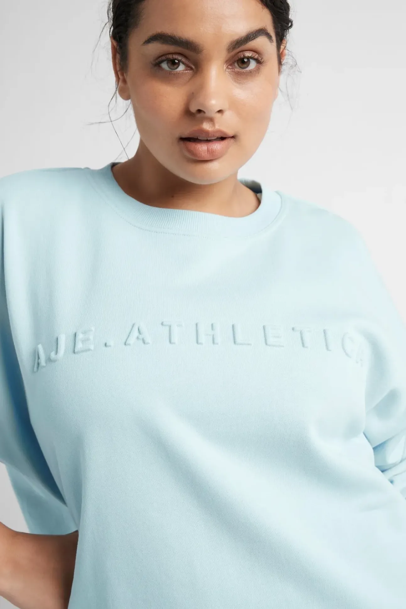 Signature Embossed Logo Crew Jumper 401