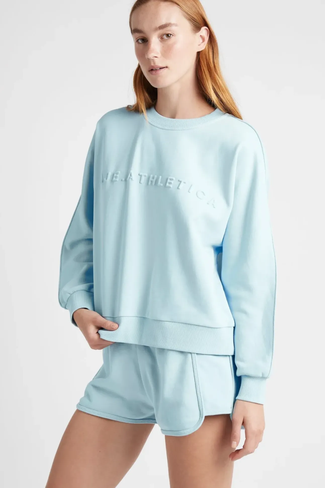 Signature Embossed Logo Crew Jumper 401