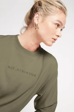 Signature Logo Sweatshirt 122