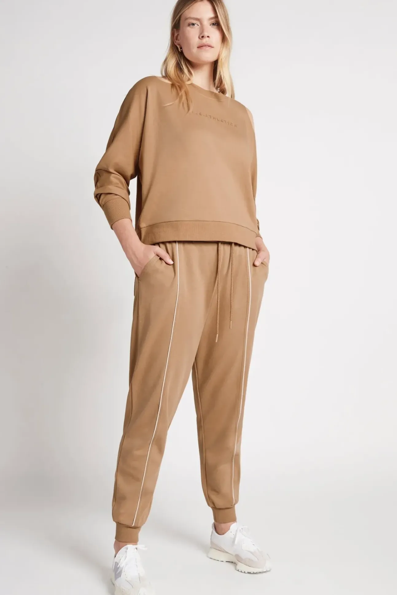 Signature Logo Sweatshirt 122