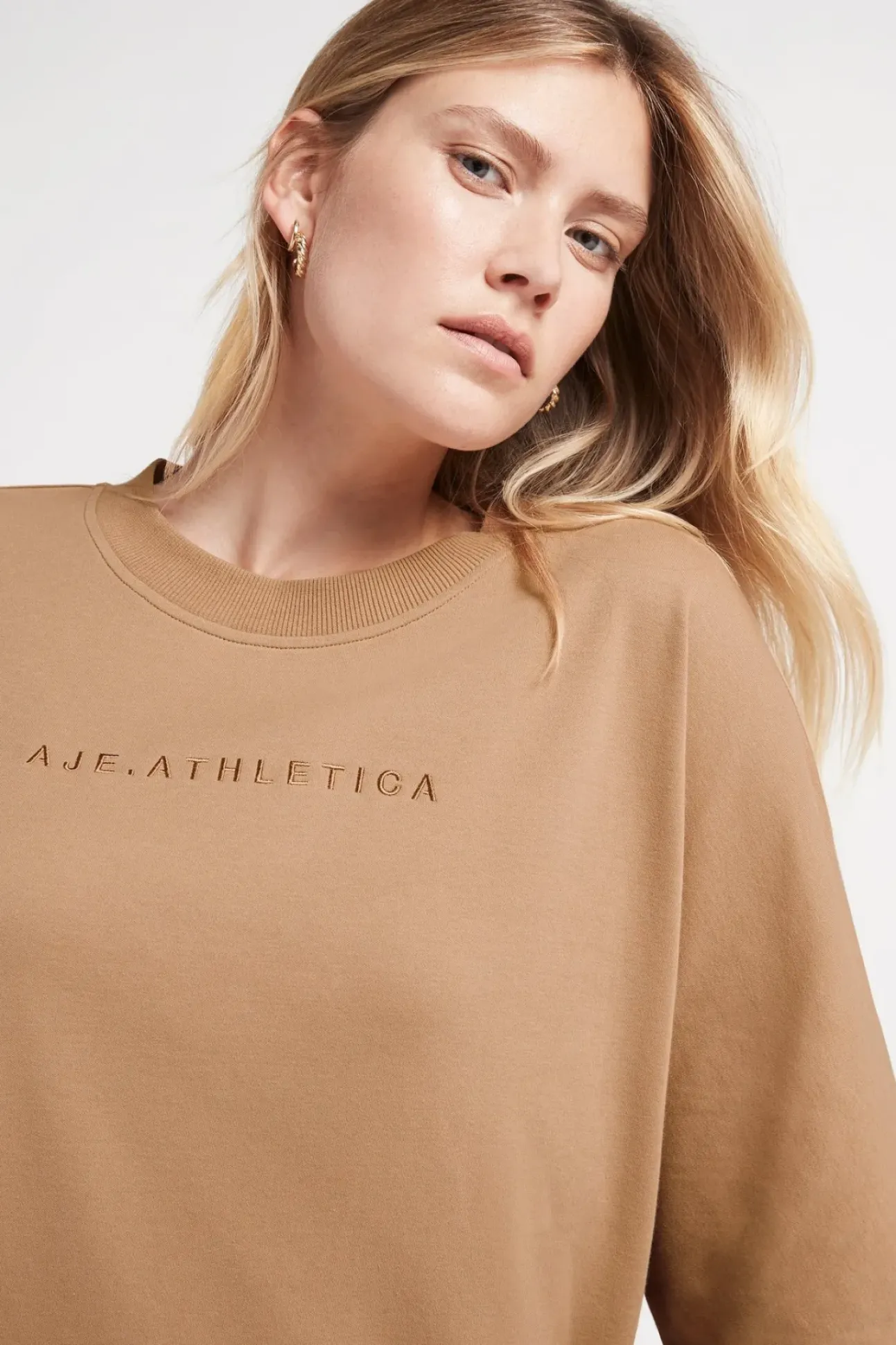 Signature Logo Sweatshirt 122