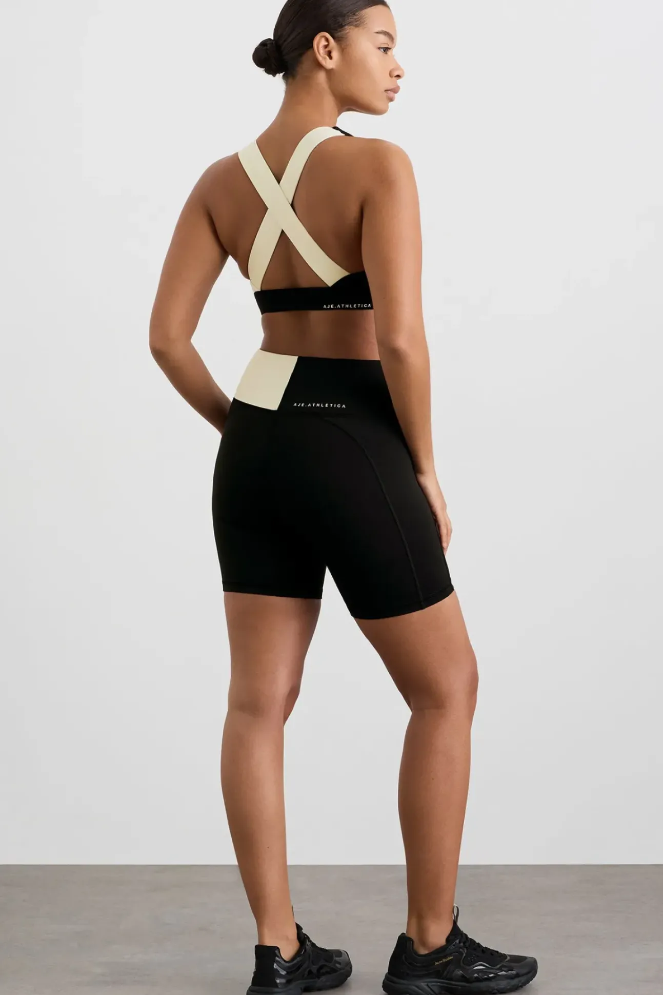 Spliced Bike Short 633