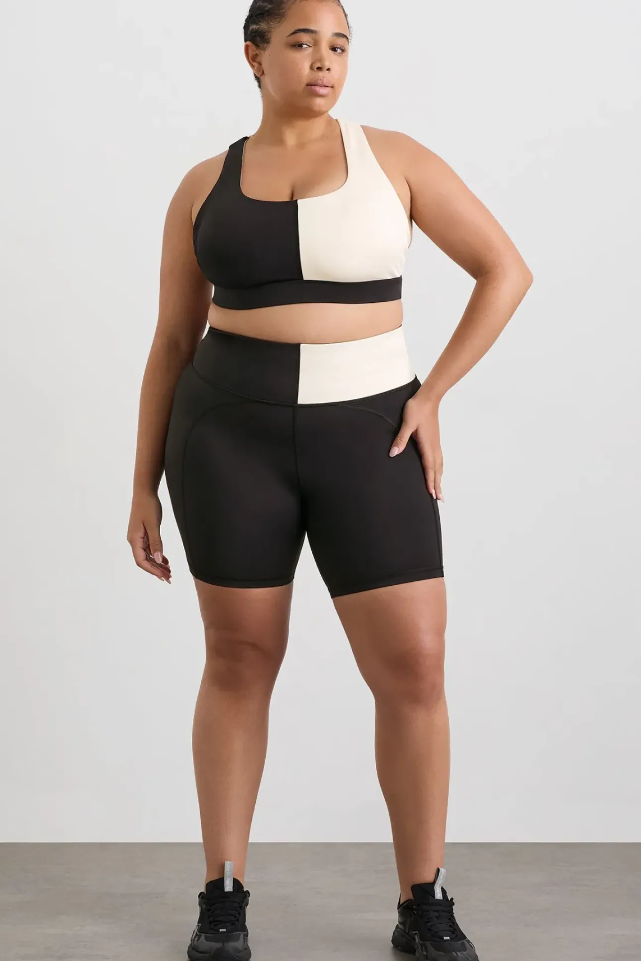 Spliced Bike Short 633