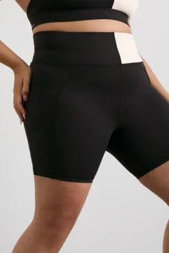 Spliced Bike Short 633