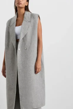 Split Back Sleeveless Coat 760