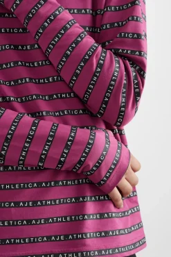 Stripe Logo Long Sleeve T-Shirt 127