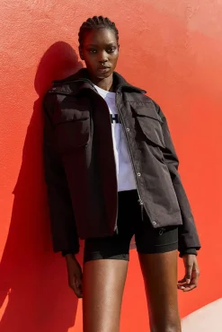 Wide Collar Puffer 025