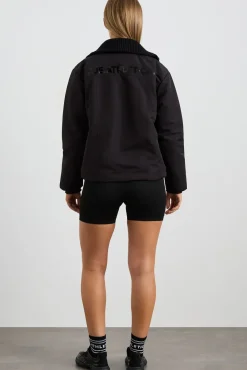 Wide Collar Puffer 025