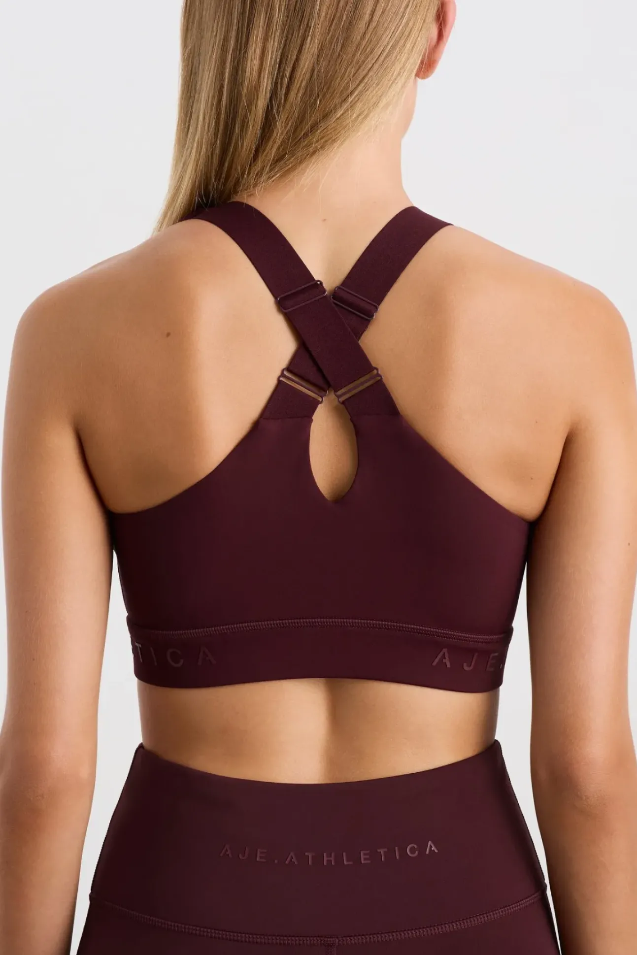 Zip Front Logotape Sports Bra 319